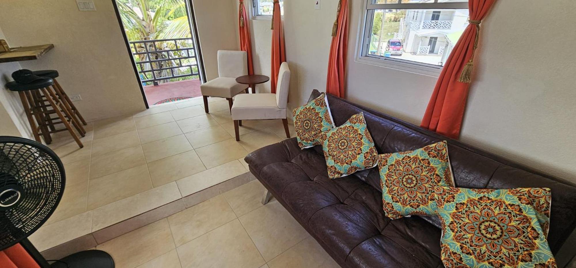 Seclusion Studio Apartment. Saint Philip Exterior foto